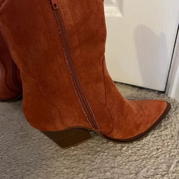 Zara Burnt Orange Heeled Boots - Picture 3 of 4